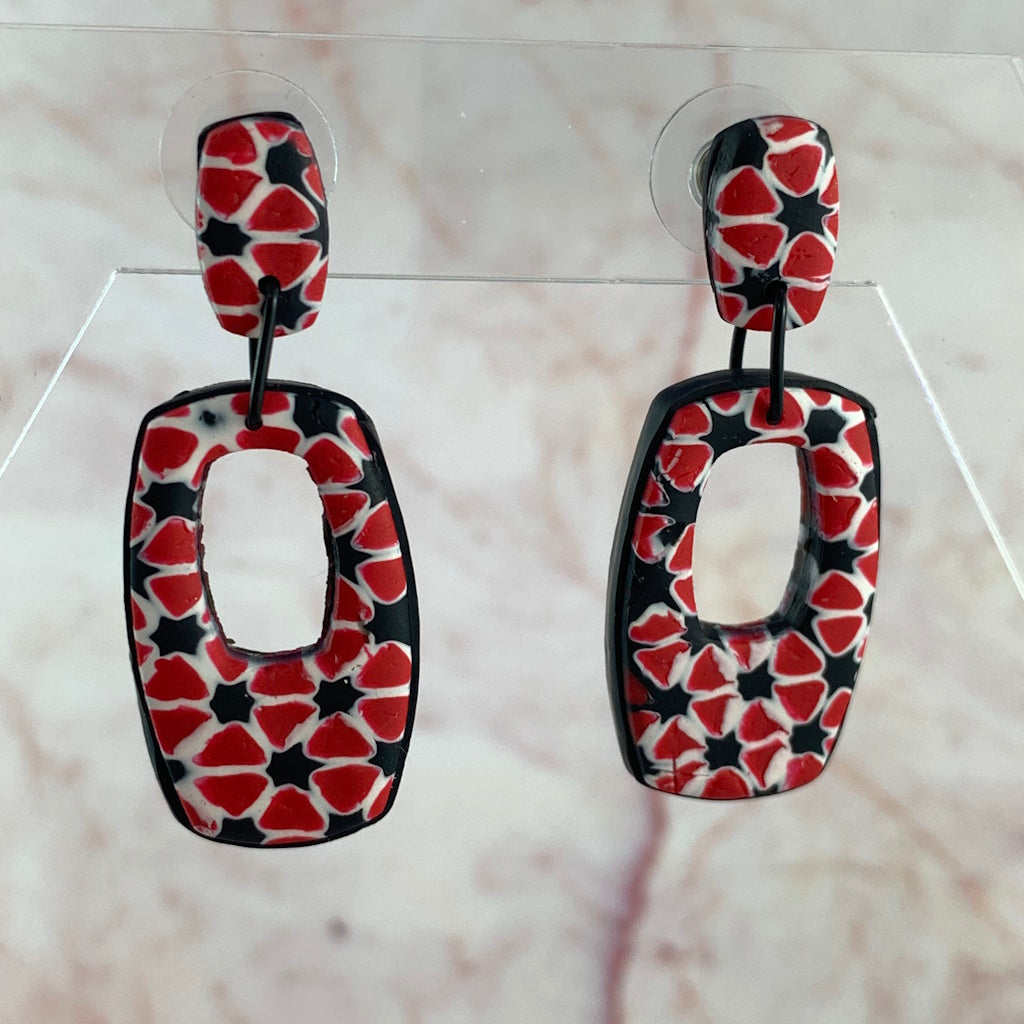 Pendant and earrings in red,white and black
