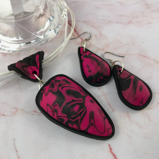 Featured image of pink flower pendant and matching earrings handmade polymer clay jewellery set.